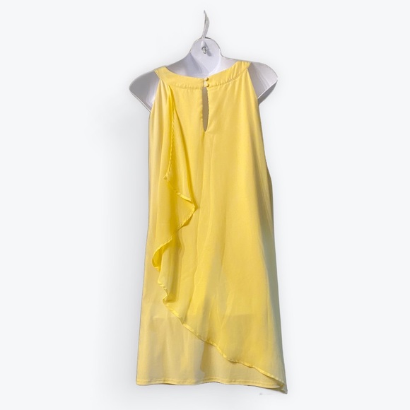 Yellow Sleeveless Draped Dress - Picture 2 of 3